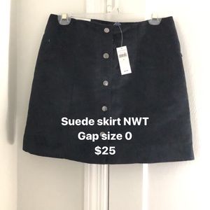 GAP suede skirt